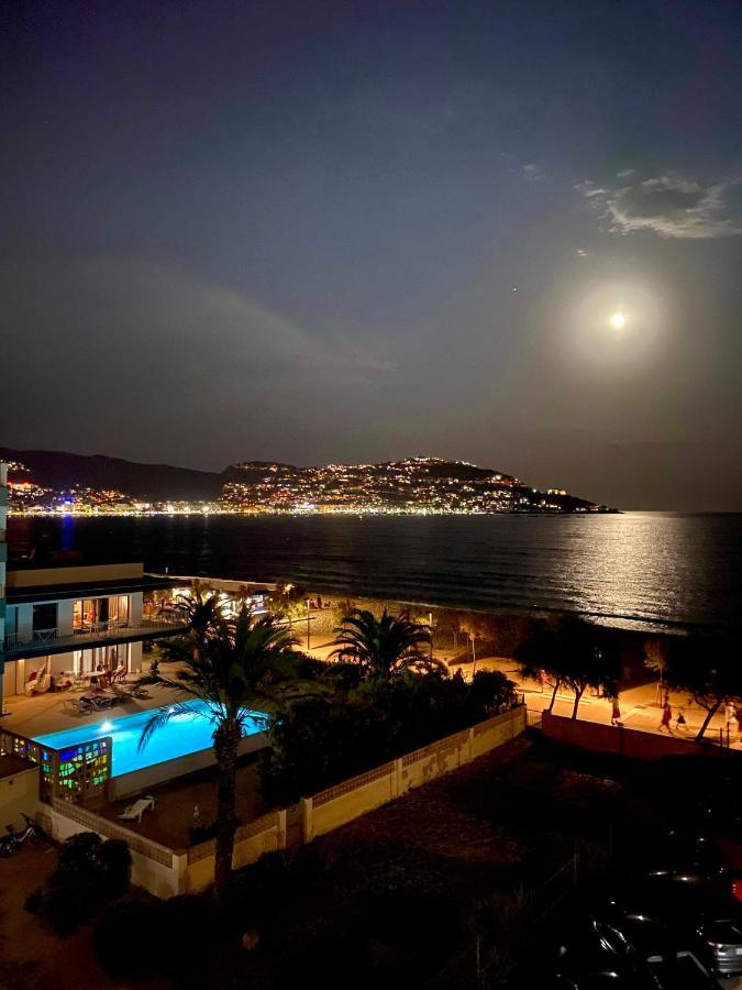 Studio Roses Beach Экстерьер фото